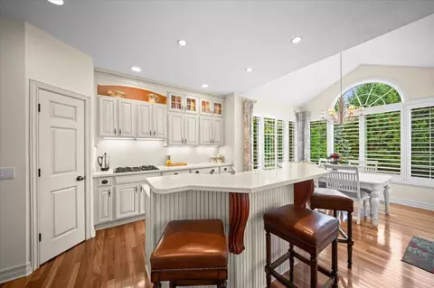 Kitchen - 4900 Hawk Holw, Bath, MI 48808 photo 1 of 5