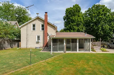 Exterior - 623 N Main, Bellevue, MI 49021 photo 7 of 10