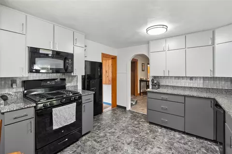Kitchen - 623 N Main, Bellevue, MI 49021 photo 4 of 4