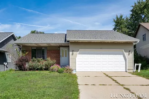 467 Stonehenge, Kentwood, MI 49548