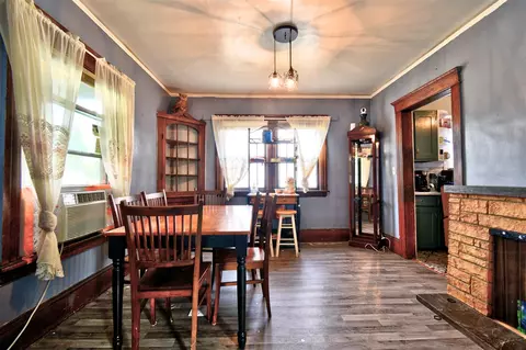 Dining - 127 Damon, Jackson, MI 49203 photo 4 of 4