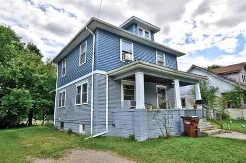 127 Damon, Jackson, MI 49203