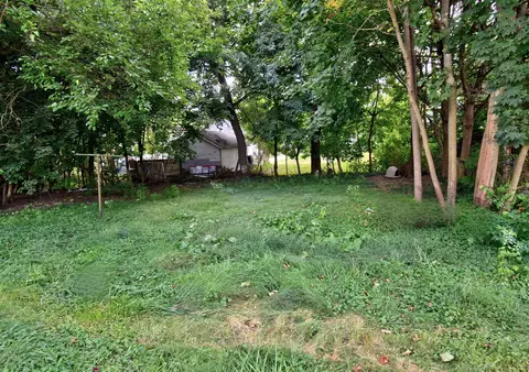 Exterior - 127 Damon, Jackson, MI 49203 photo 2 of 7