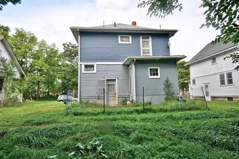 Exterior - 127 Damon, Jackson, MI 49203 photo 4 of 7