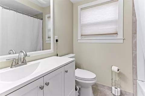 Bath - 47315 Royal, Macomb, MI 48044 photo 1 of 2