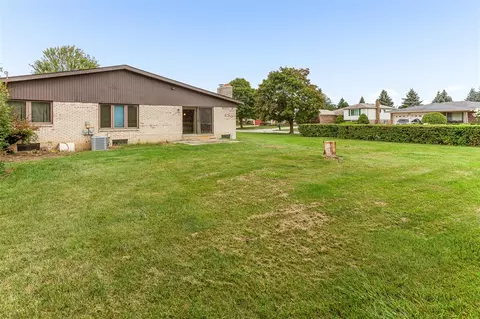 Exterior - 47315 Royal, Macomb, MI 48044 photo 3 of 10