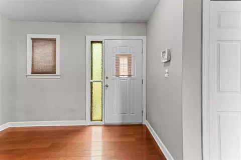 Entry Way - 47315 Royal, Macomb, MI 48044 photo 1 of 1