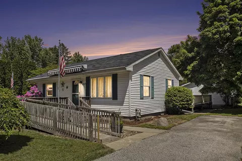68149 Lawndale, Edwardsburg, MI 49112