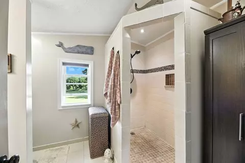 Bath - 25740 M-60, Cassopolis, MI 49031 photo 1 of 4