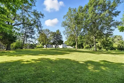 Exterior - 25740 M-60, Cassopolis, MI 49031 photo 3 of 4