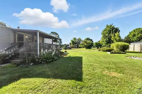 Exterior - 25740 M-60, Cassopolis, MI 49031 photo 2 of 4