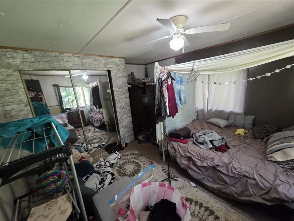 Bedroom - 10831 Parkwood, Montague, MI 49437 photo 2 of 3