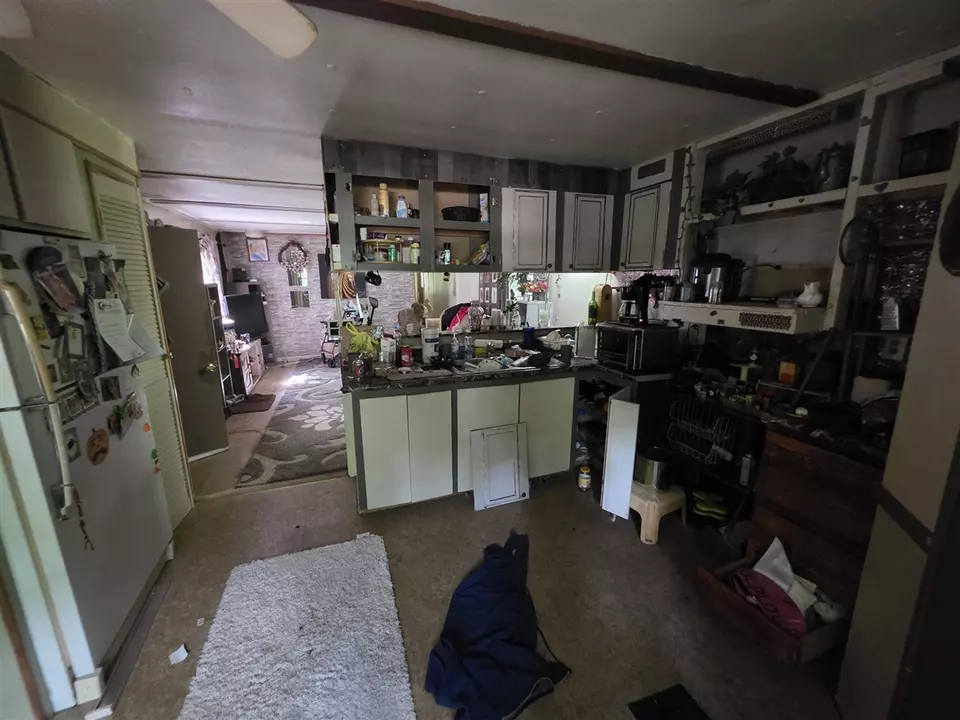 Entry Way - 10831 Parkwood, Montague, MI 49437 photo 1 of 1