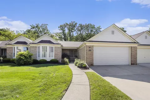 37850 Maple, Clinton Township, MI 48036