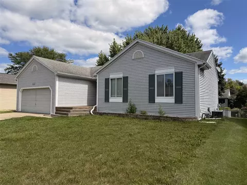 412 Bronco, Lansing, MI 48917