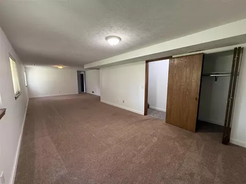 412 Bronco, Lansing, MI 48917 photo 27
