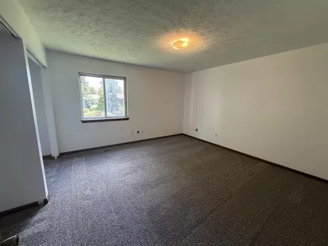 412 Bronco, Lansing, MI 48917 photo 17