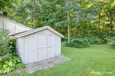 Exterior - 1890 Coral Rd, Edmore, MI 48829 photo 5 of 5