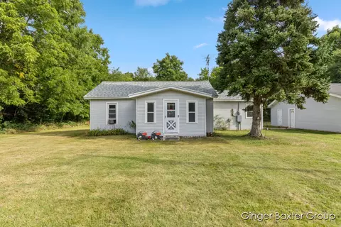 1426 Kenwood, Belding, MI 48809