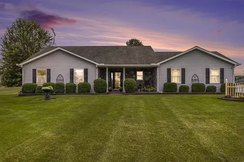 4020 Clear Lk, Grass Lake, MI 49240