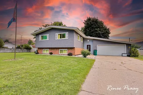 2801 E Bard, Muskegon, MI 49445