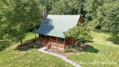 10915 Cascade, Lowell, MI 49331