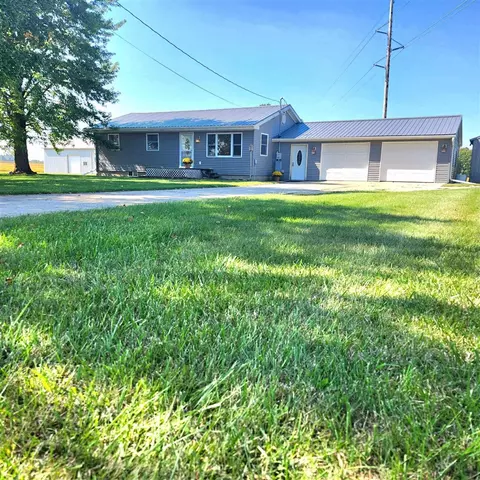 11526 Jordan Lake Rd, Lake Odessa, MI 48849