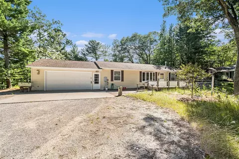 921 N Hancock, Pentwater, MI 49449