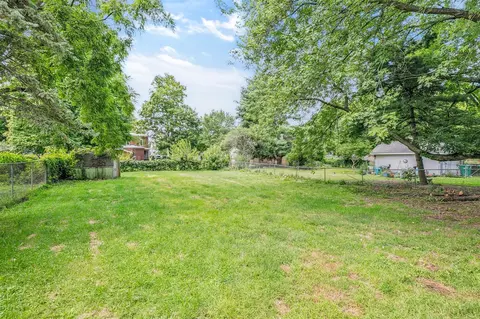 311 Spring, Three Rivers, MI 49093 photo 4