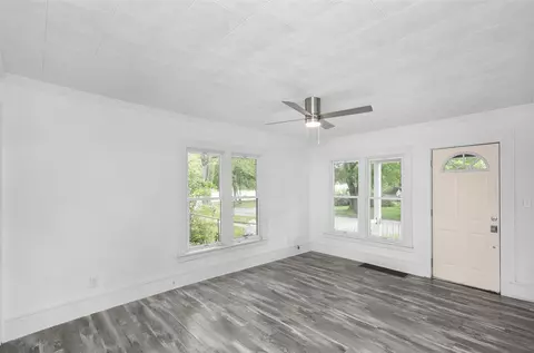 311 Spring, Three Rivers, MI 49093 photo 11