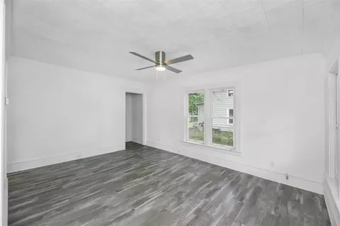 311 Spring, Three Rivers, MI 49093 photo 10