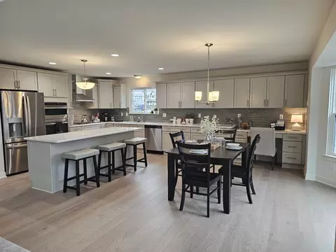 10678 Valley Vw, Saline, MI 48176 photo 13