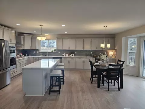 10678 Valley Vw, Saline, MI 48176 photo 12