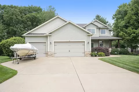 2754 Spring Grn, Fruitport, MI 49415