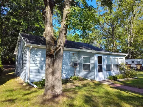 2251 Hemlock, Quincy, MI 49082