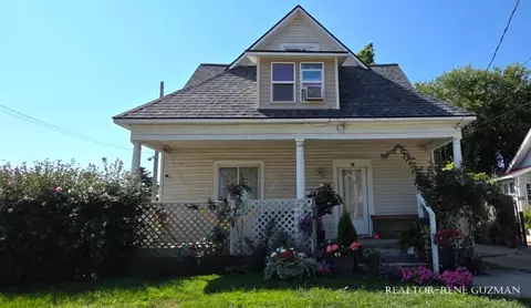 32 Cutler #1 & 2, Grand Rapids, MI 49507