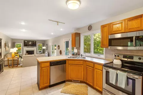 Kitchen - 254 Spruceview, Plainwell, MI 49080 photo 3 of 3