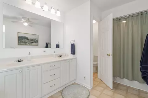 Bath - 254 Spruceview, Plainwell, MI 49080 photo 4 of 7