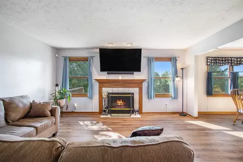 7060 Marshall, Olivet, MI 49076 photo 3