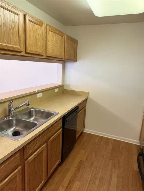Kitchen - 3244 Whitaker, Melvindale, MI 48122 photo 2 of 2
