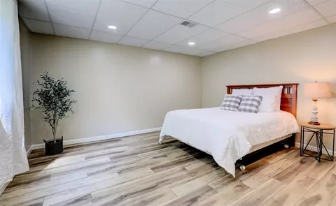 Bedroom - 11560 Lewis, Plainwell, MI 49080 photo 6 of 7