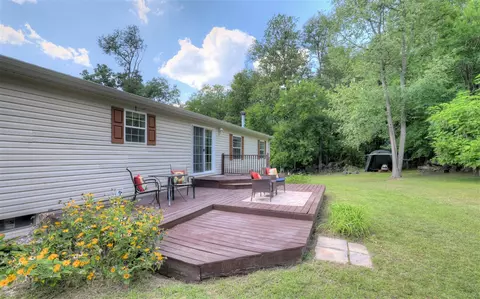 Exterior - 11560 Lewis, Plainwell, MI 49080 photo 5 of 7
