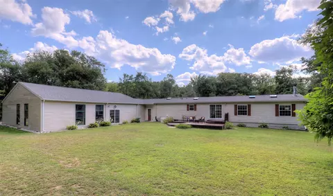 Exterior - 11560 Lewis, Plainwell, MI 49080 photo 4 of 7