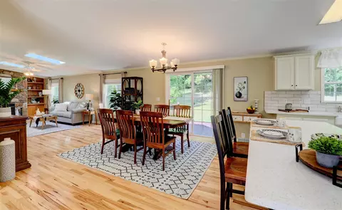 Dining - 11560 Lewis, Plainwell, MI 49080 photo 2 of 5