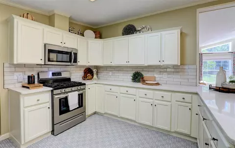 Kitchen - 11560 Lewis, Plainwell, MI 49080 photo 1 of 5