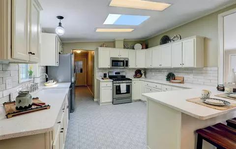 Kitchen - 11560 Lewis, Plainwell, MI 49080 photo 2 of 5