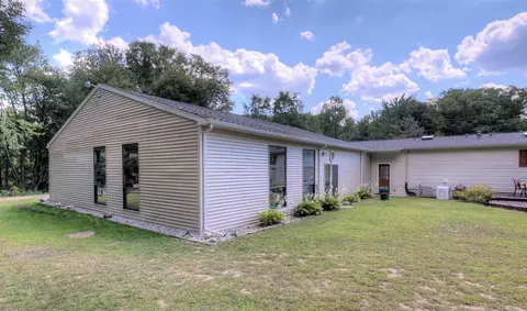 Exterior - 11560 Lewis, Plainwell, MI 49080 photo 6 of 7
