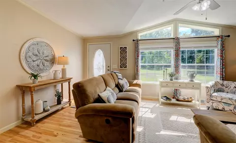 Living - 11560 Lewis, Plainwell, MI 49080 photo 2 of 6