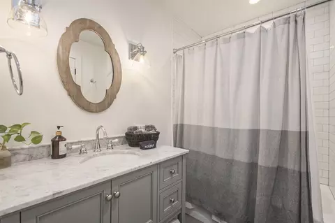 Bath - 7 E Beech, Three Oaks, MI 49128 photo 2 of 2