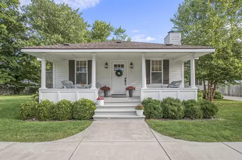 Exterior - 7 E Beech, Three Oaks, MI 49128 photo 2 of 10